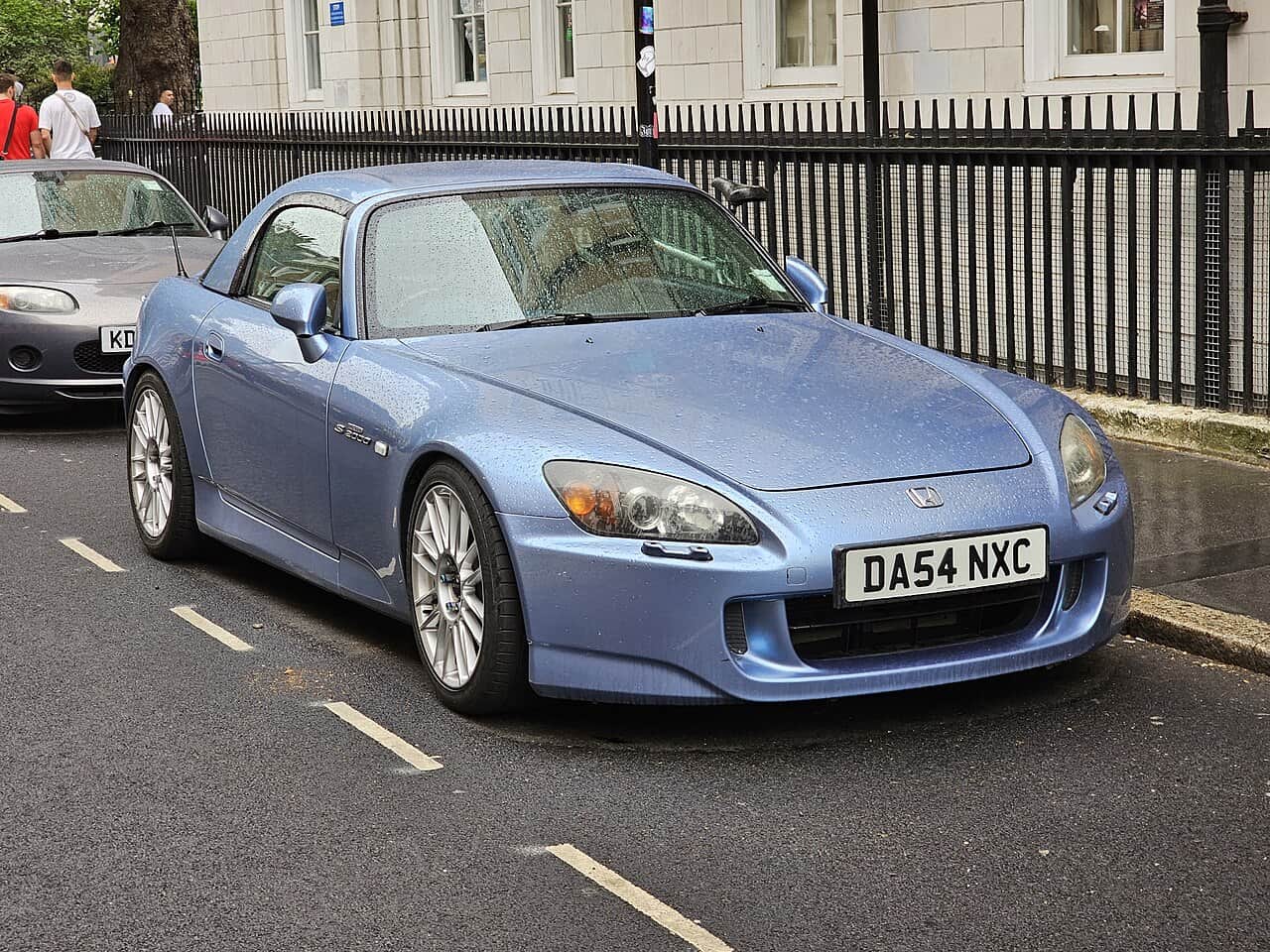 Honda S2000 (AP2)