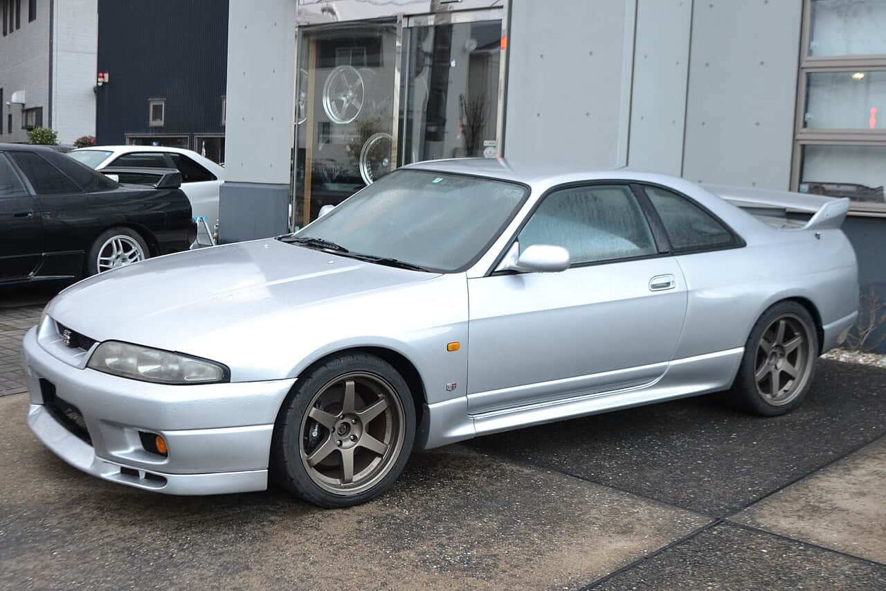Nissan Skyline GT-R (BCNR33)