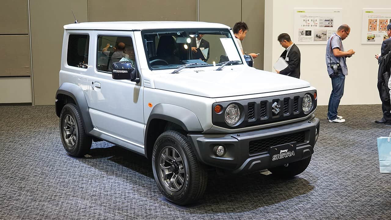 Suzuki Jimny Sierra (JB74W)