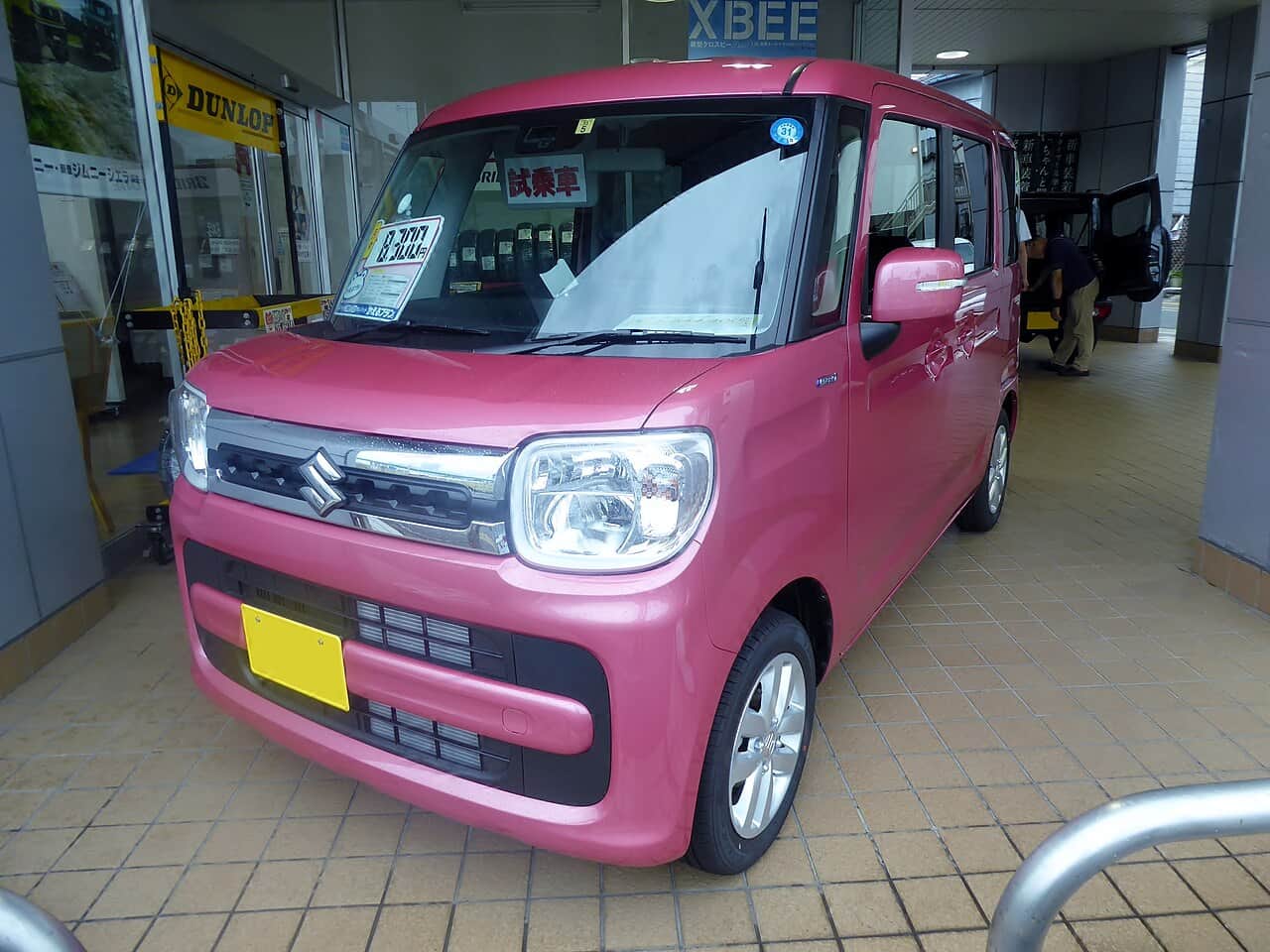 Suzuki Spacia
